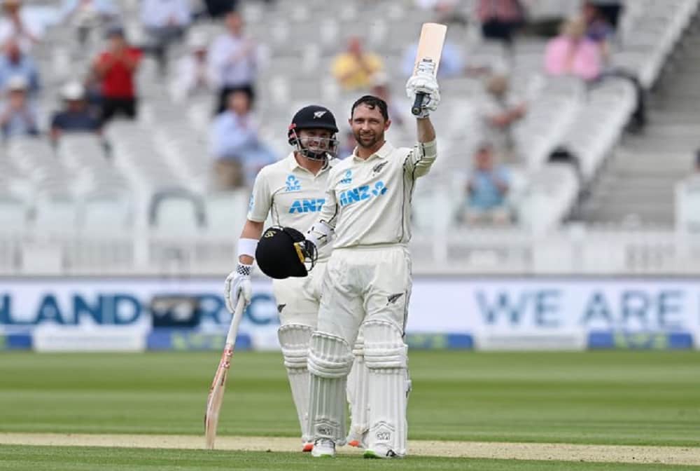 Devon Conway score a double hundred on Test debut