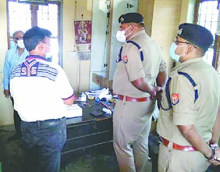 Kheri: Five lakh looted in rice mill by holding watchmen hostage
