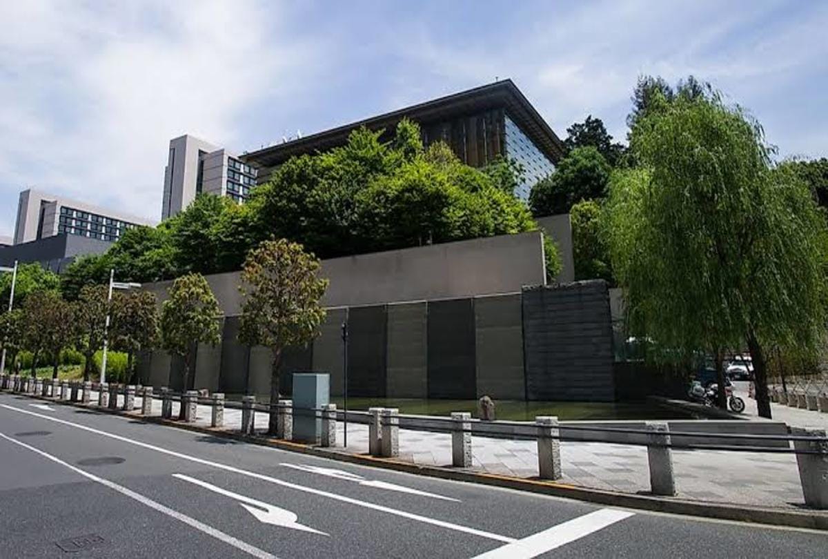 Ghosts haunted Japan prime minister official residence empty since nine years