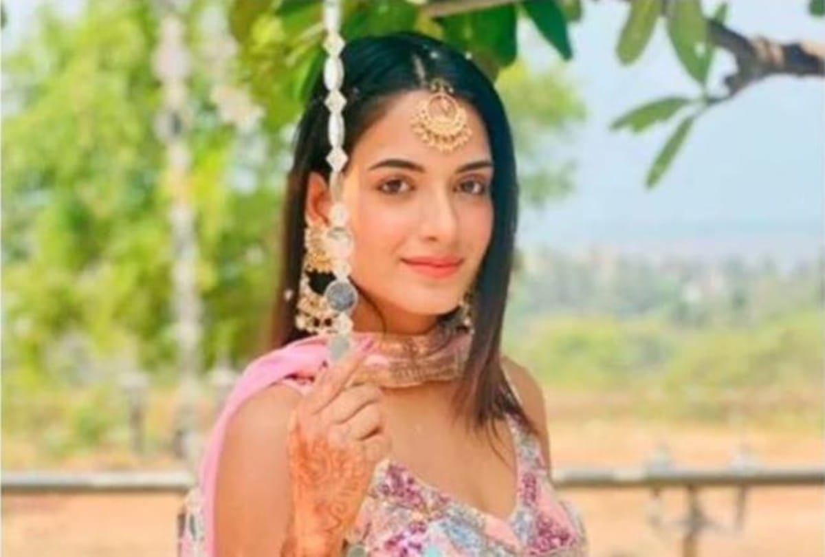 Ashwini Chaudhary father passed away and KGF star Yash will help industry workers
