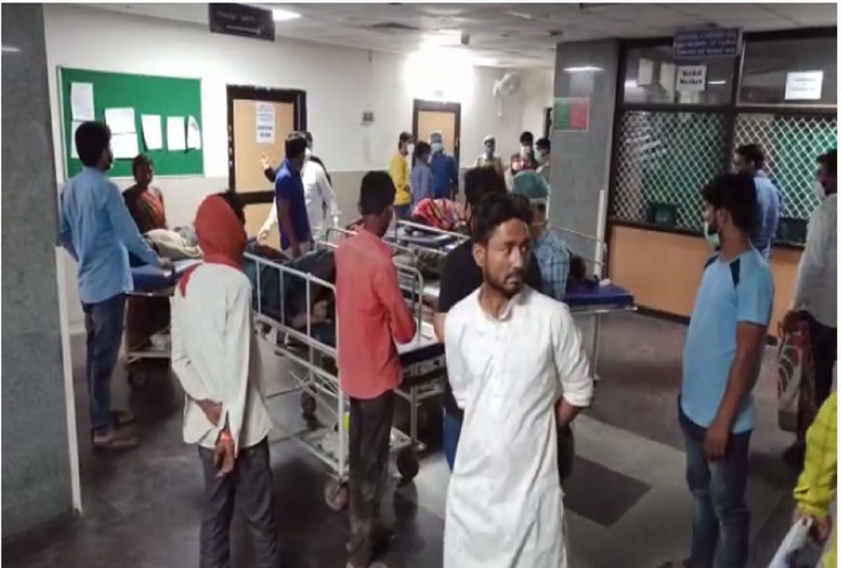 Five workers died due to consuming of poisonous liquor total death 94 was thrown due to fear of raid