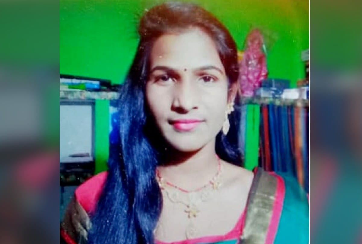 bride committed suicide by consuming poison in mainpuri