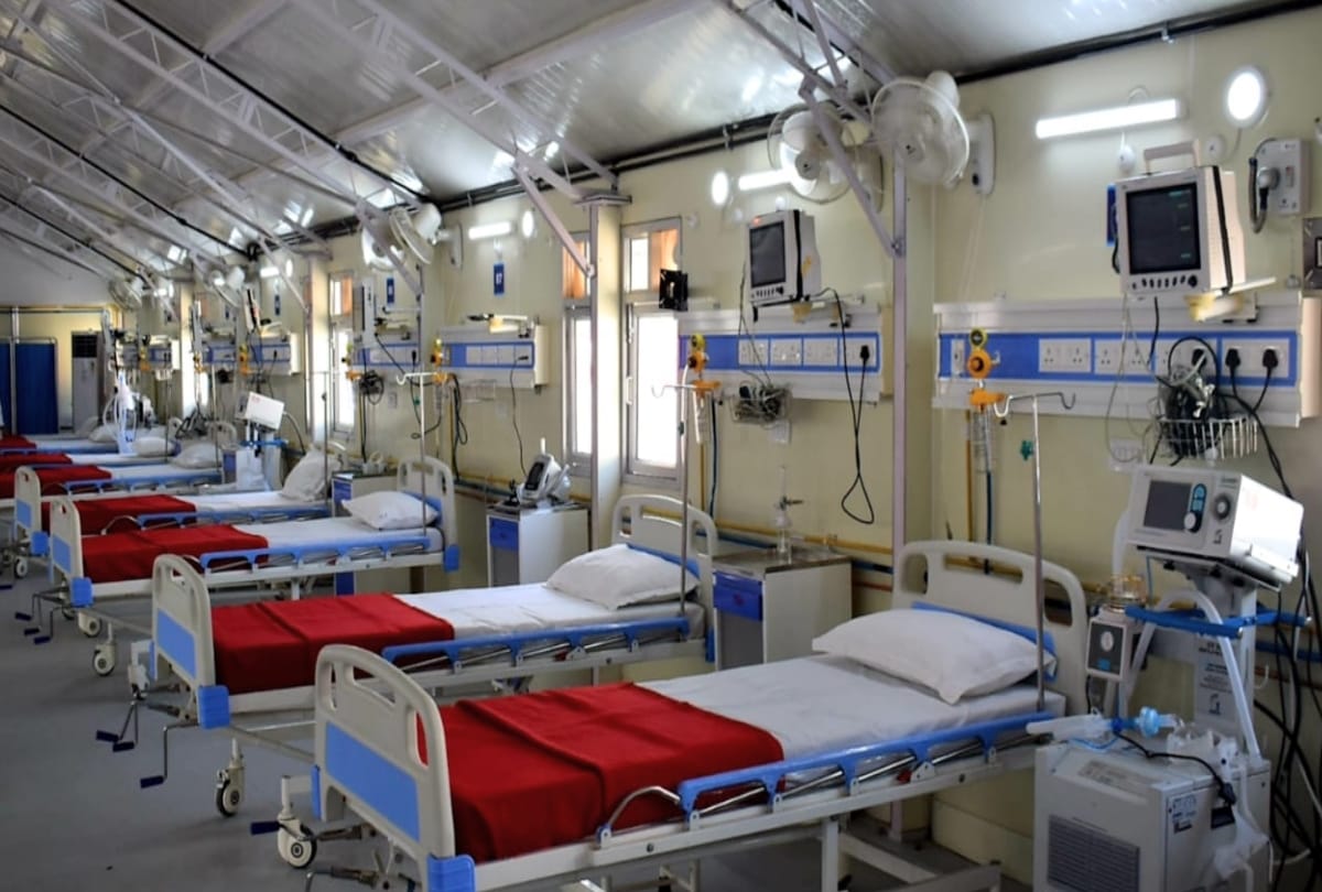 Many private hospital operators engaged in fixing papers in Gorakhpur