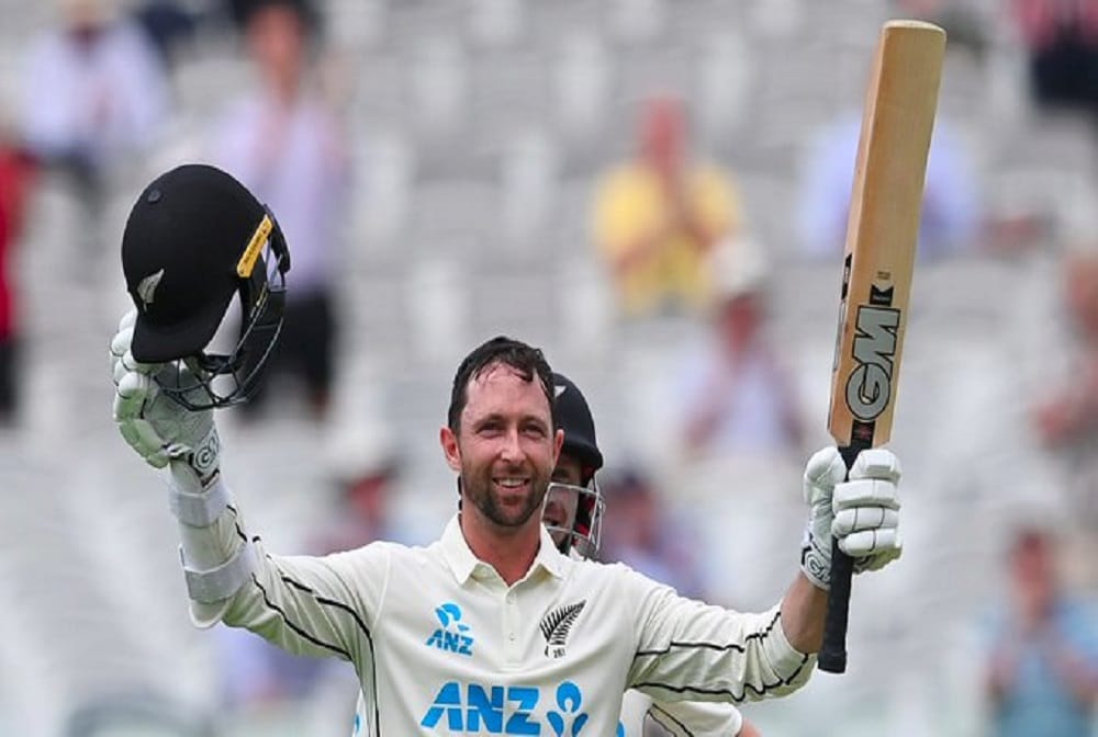 Devon conway and sophie ecclestone won icc player of the month for june 2021