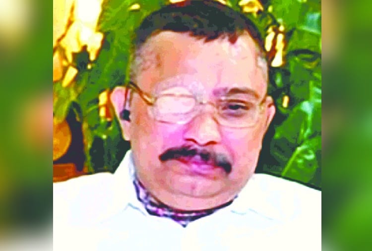 Commanding Officer of CRPF Chetan Cheeta is fighting Corona 