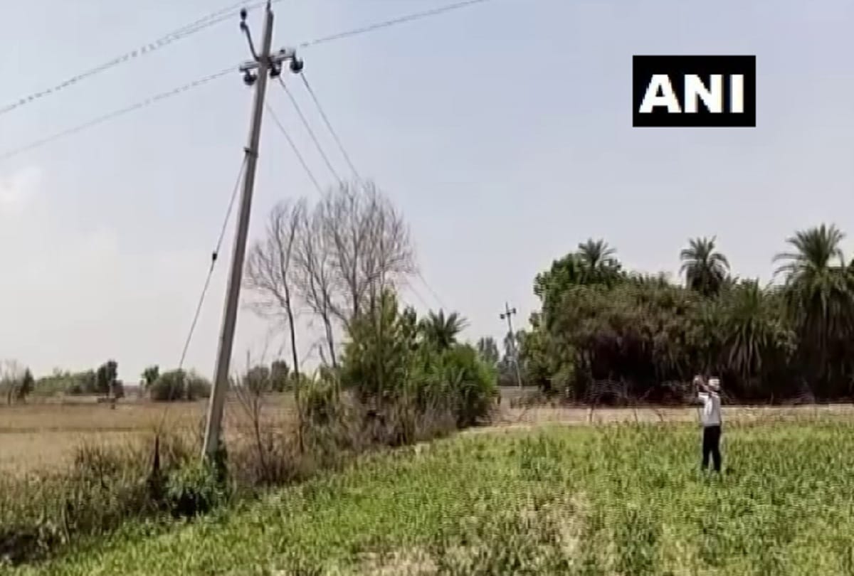 The villagers of Kannauj accused admin for cutting electricity when refused vaccination