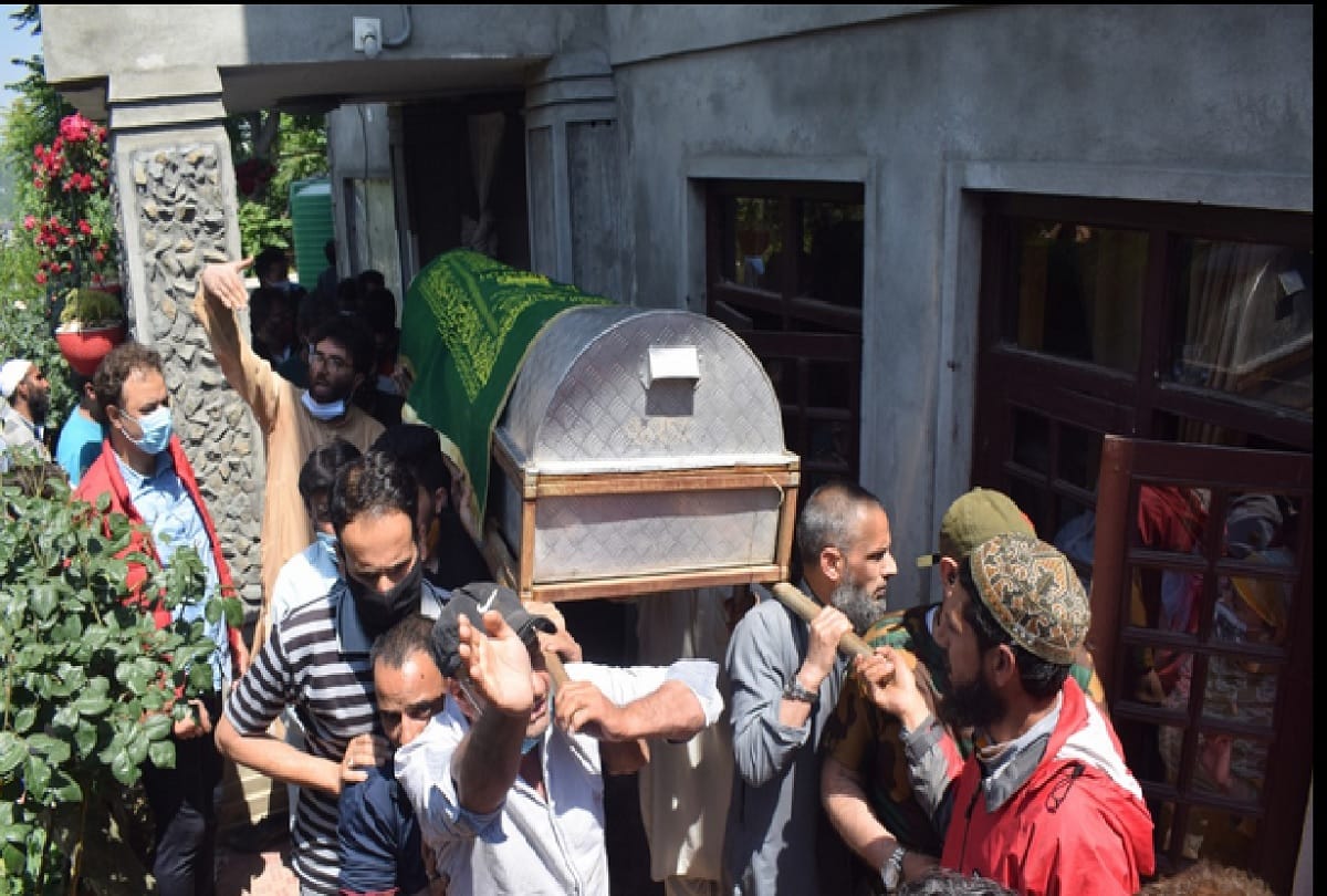 Jammu and Kashmir: The body of a missing four-year-old girl found in the jungles of Budgam, the condition of the family is bad.