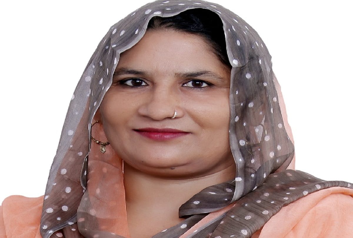 Samajwadi Party announces name of Naseem Begum for the post of Zilla Panchayat President