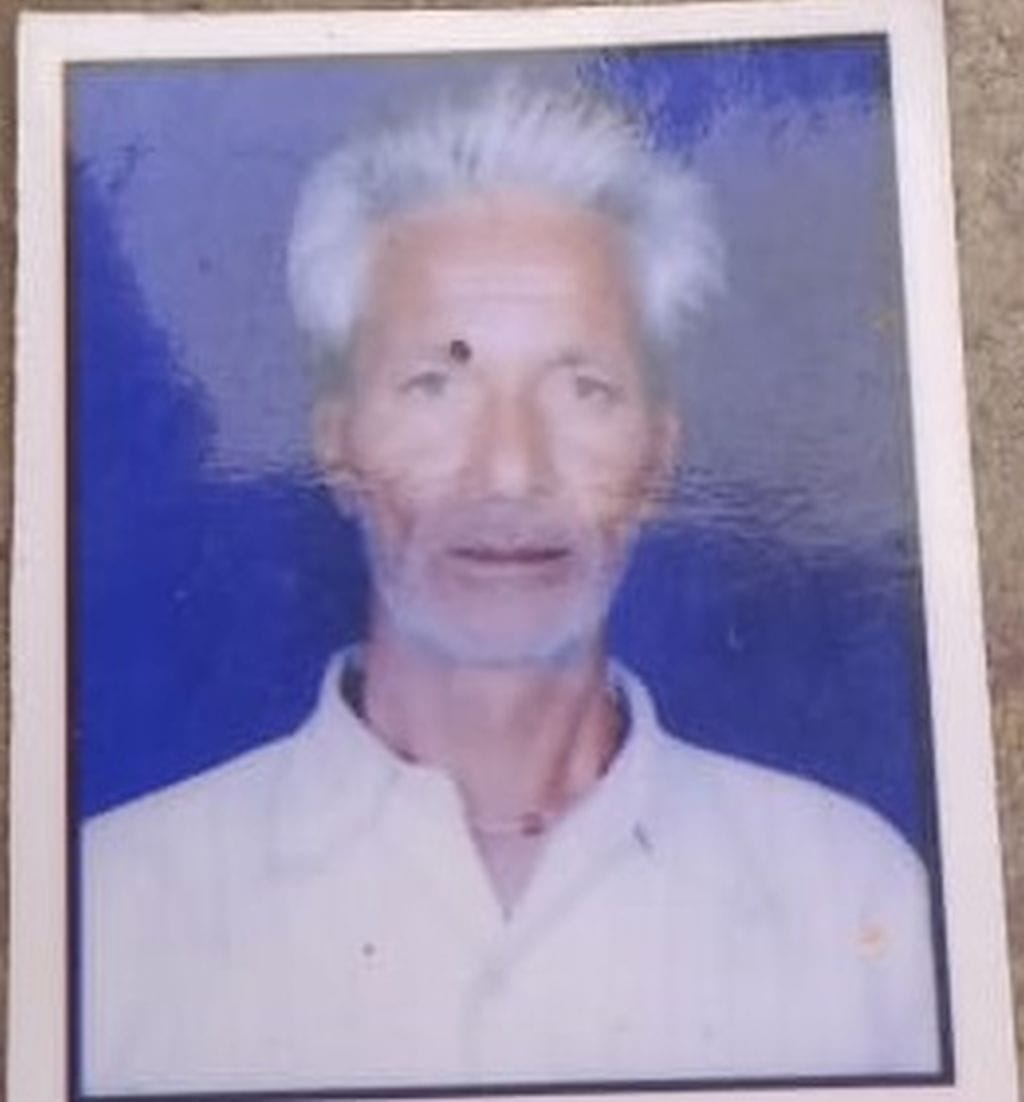 chaos,house,etawah news,farmer died,due to current