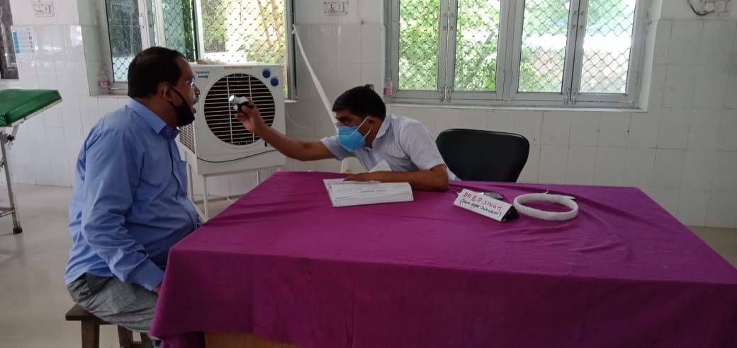 hospital,covid 19,CMO,doctor,vaccinated