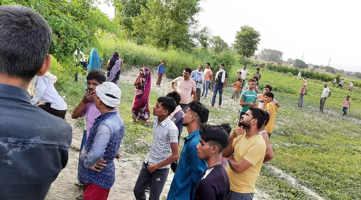 The body of a young man who returned home from Delhi was found hanging on a tree.