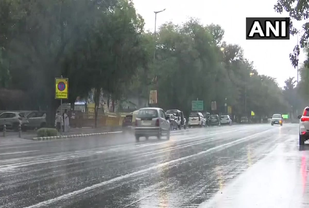Delhi weather change rainfall in many areas high dusty wind