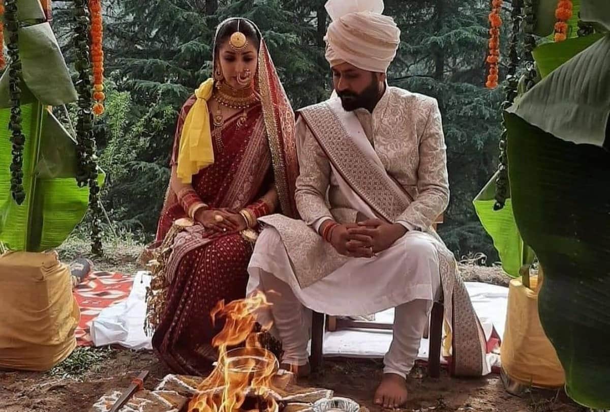 Yami gautam tied knot with uri director Aditya Dhar see beautiful photo