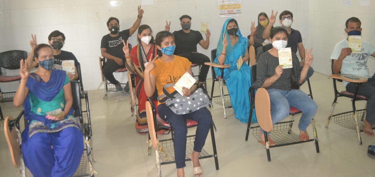 Scuffle in the Vaccine Center of Lohia Hospital