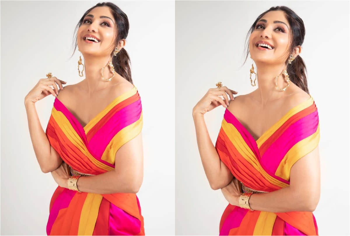 in dance reality show shilpa shetty wear colorful thigh high slit dress madhuri dixit in red saree