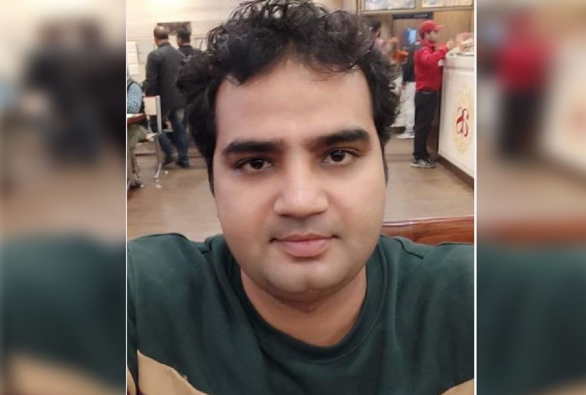Agra resident sub inspector of delhi police commits suicide at police station