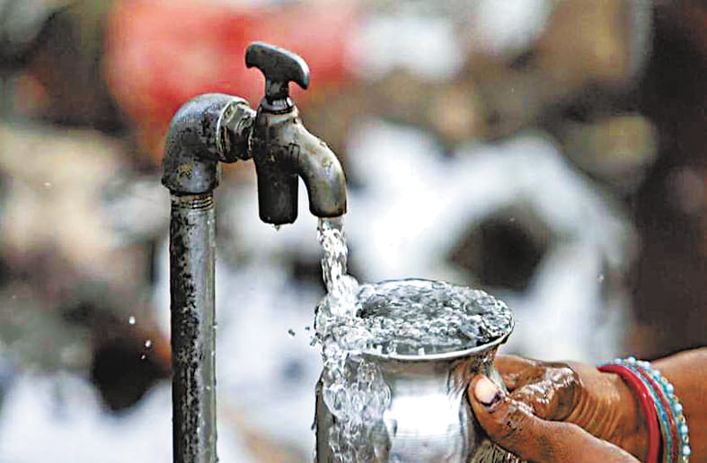 Five lakhs people of Gomti nagr and Indira nagar will face scarcity of water five days more