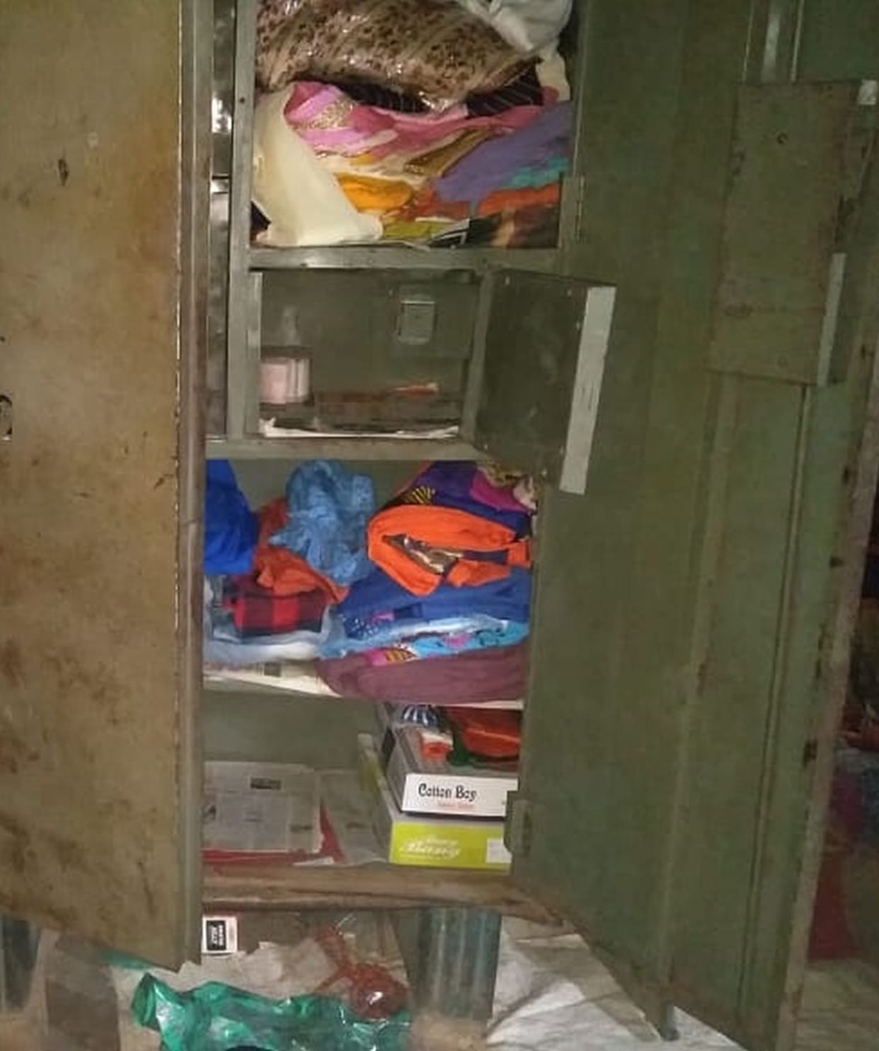 Thieves entered the house carrying jewelery and cash worth two lakhs