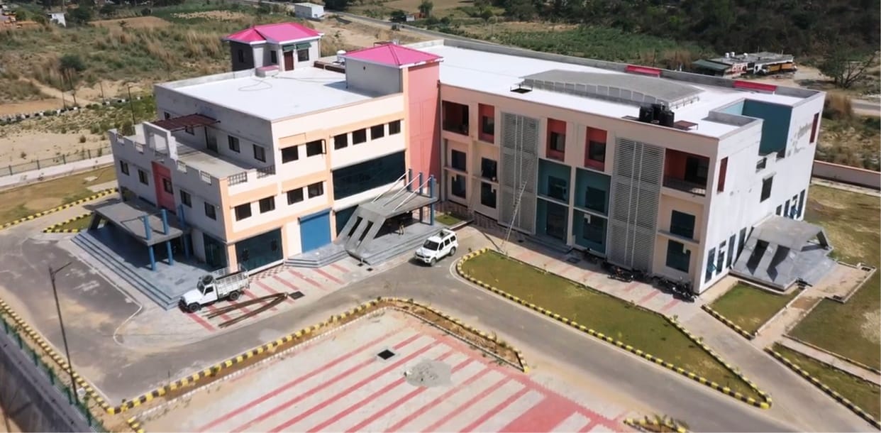 Oxygenated beds increased from 30 to 261 in Una district
