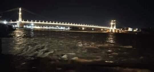 Light arrangement on Janki Setu bridge