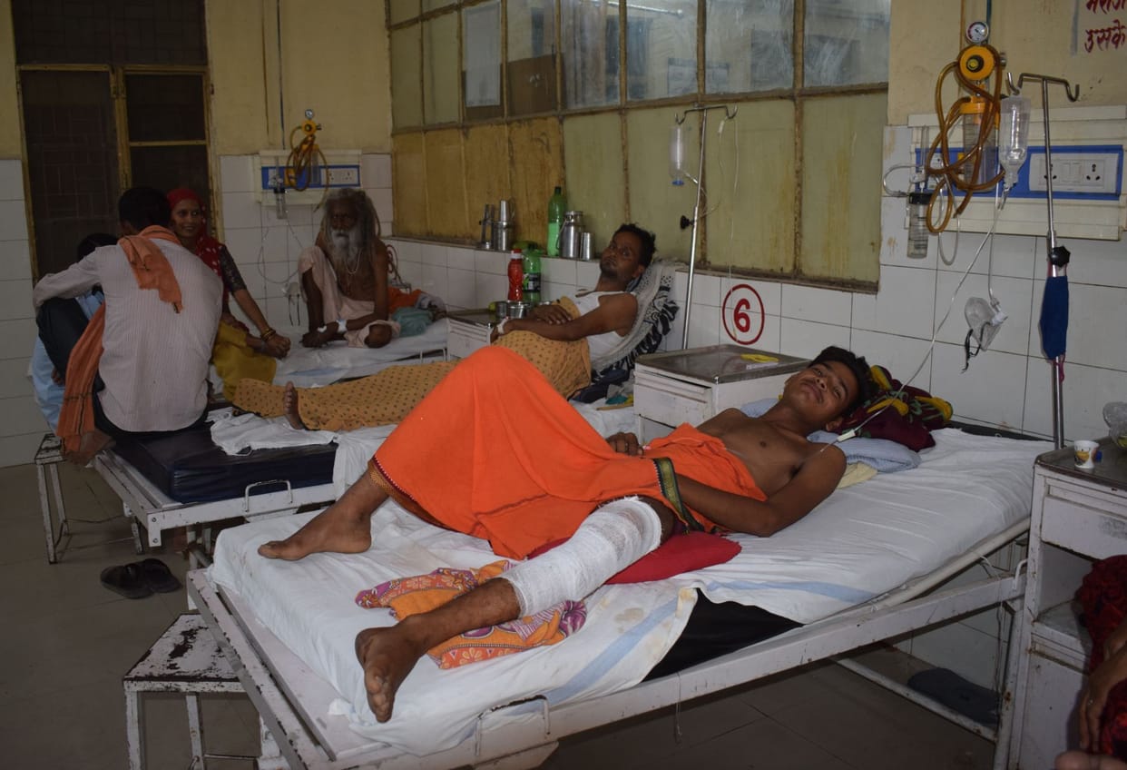 Two patients died of diarrhea and heart attack