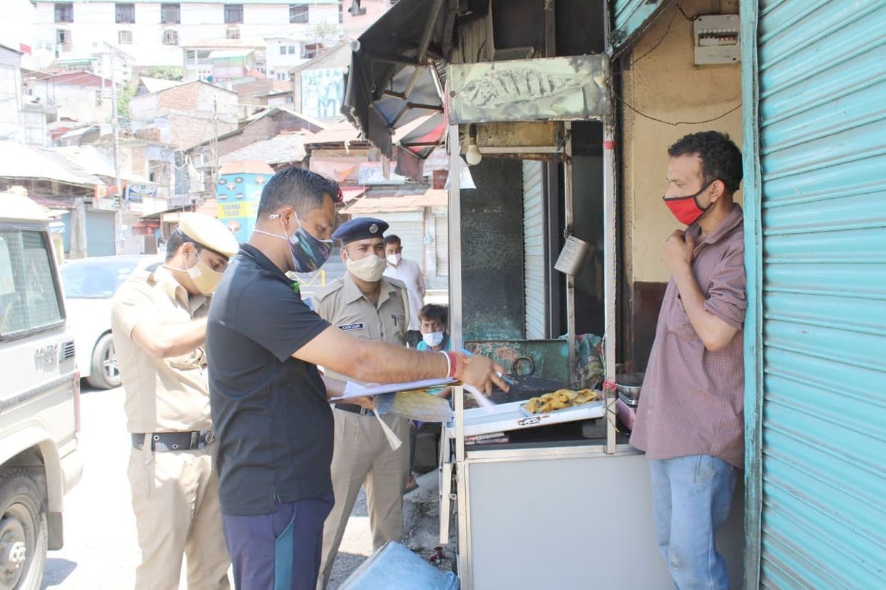 shops opened in corona curfew