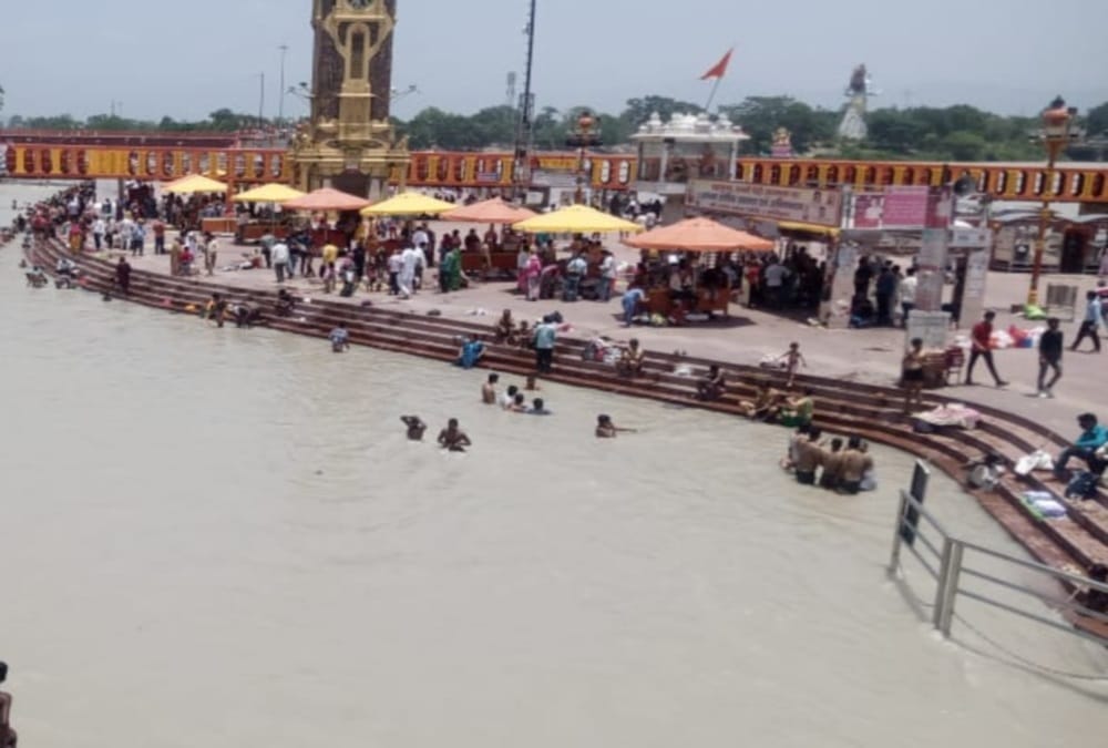 Coronavirus in Uttarakhand: Devotees Crowd on Har ki pauri after one month photos