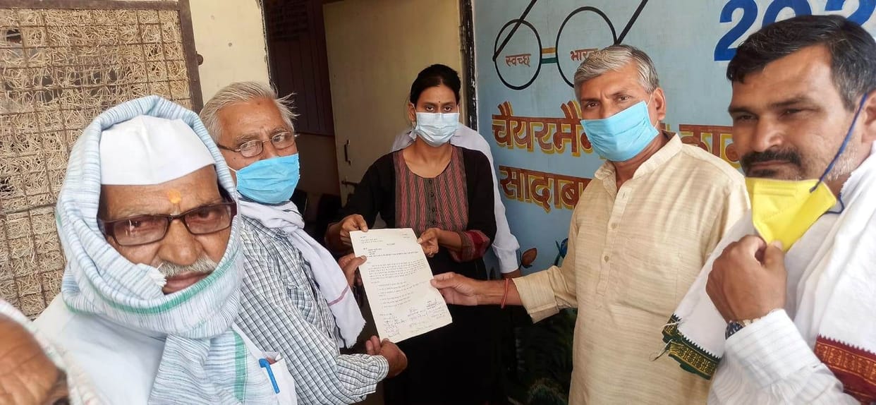 The cases filed against farmers should be withdrawn by repeal of agricultural laws