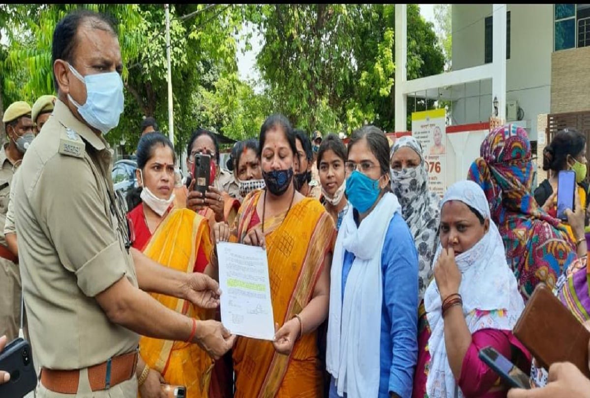 Harassment case in SRN: Women gheraoed IG office for second day to register case