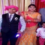 शाहजहांपुर: आर्थिक तंगी से परेशान दवा कारोबारी ने पत्नी और दो बच्चों के साथ फंदे से लटककर दी जान