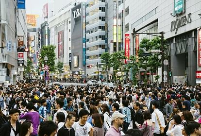 Japan: Japan's social fabric is disintegrating due to falling child birth rate population of japan