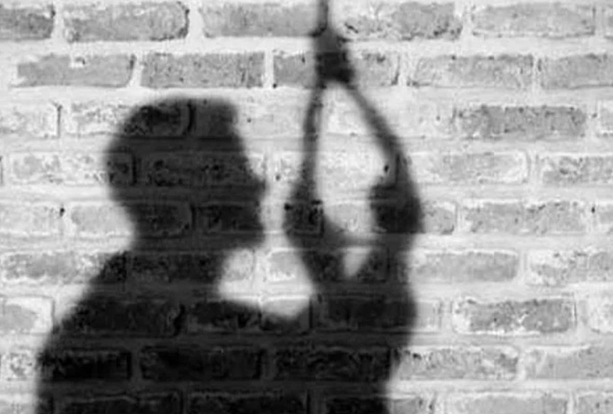 love story, youth committed suicide in fatehpur up
