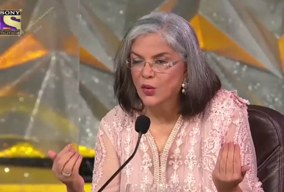 zeenat aman revealed the real reason why film makers shoot her mostly scene into rain