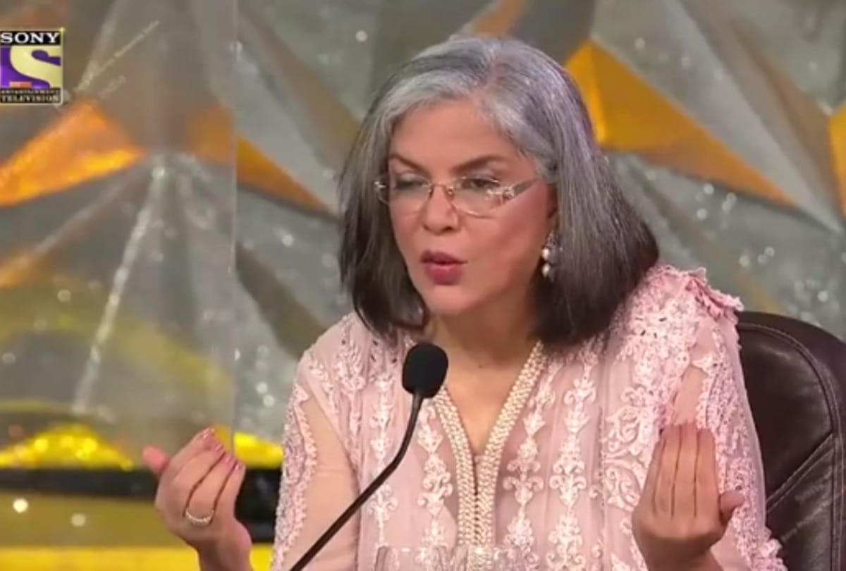 zeenat aman revealed the real reason why film makers shoot her mostly scene into rain