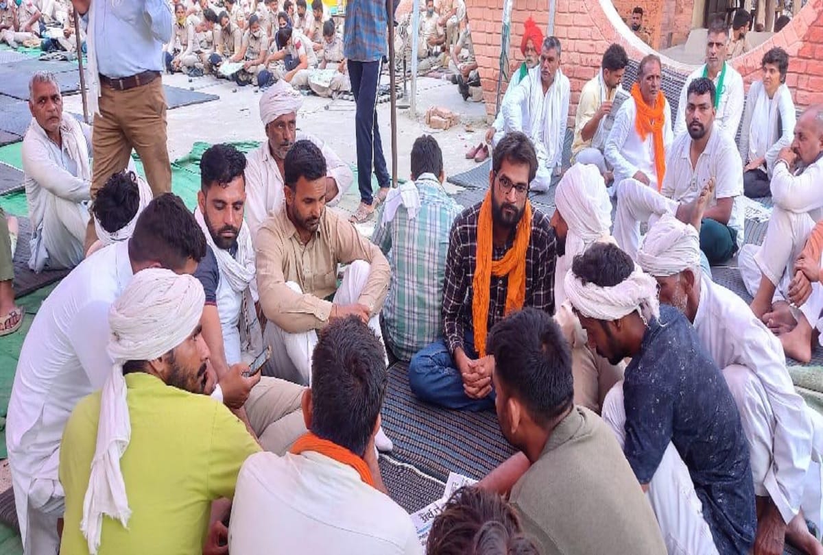 Protest outside police stations in Haryana cancelled as two booked farmers released from jail