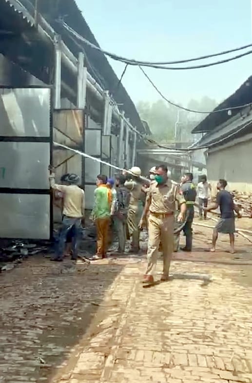Massive fire in plywood factory