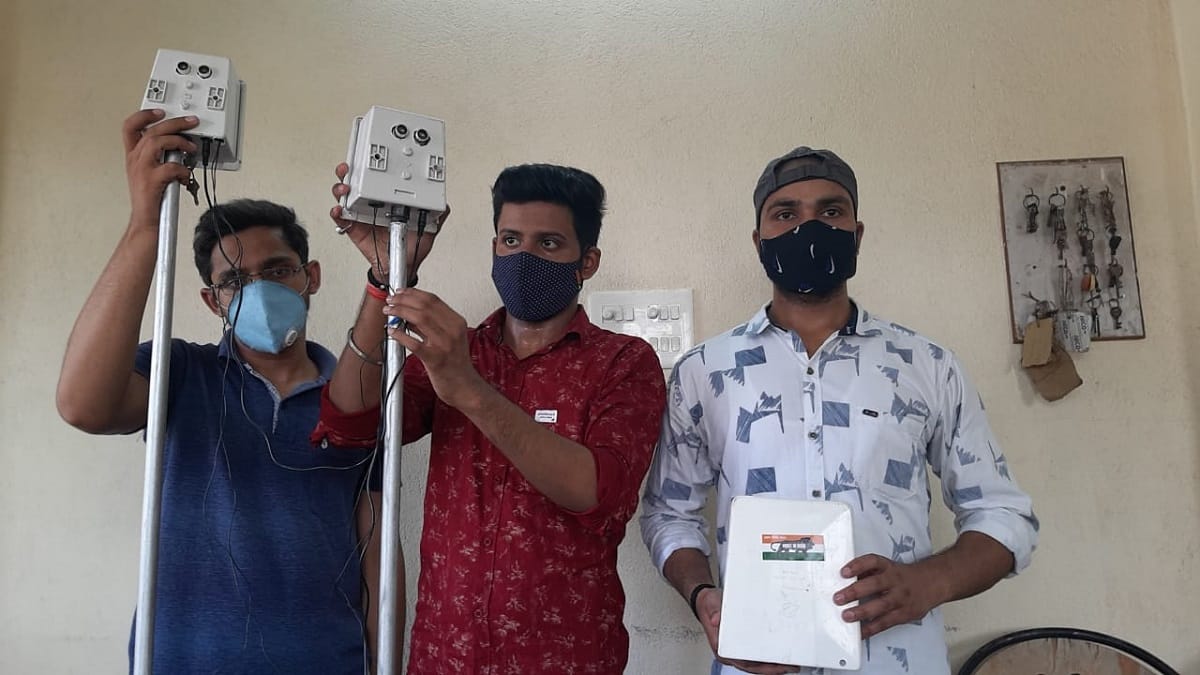 Btech student make device that will alert for follow social distancing in varanasi