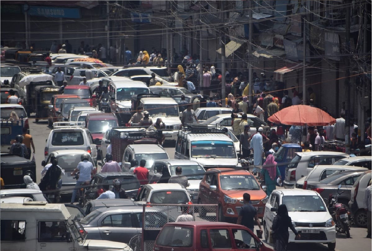 coronavirus in jammu kashmir and Jammu city market view