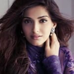 उनके फैशन सेंस को सराहा जाता है