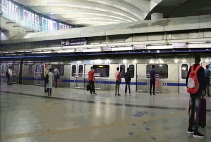 Delhi Metro Timing on Holi: DMRC ने जारी की समय सारणी, जानें कब से शुरू होगी मेट्रो सुविधा दिल्ली मेट्रो