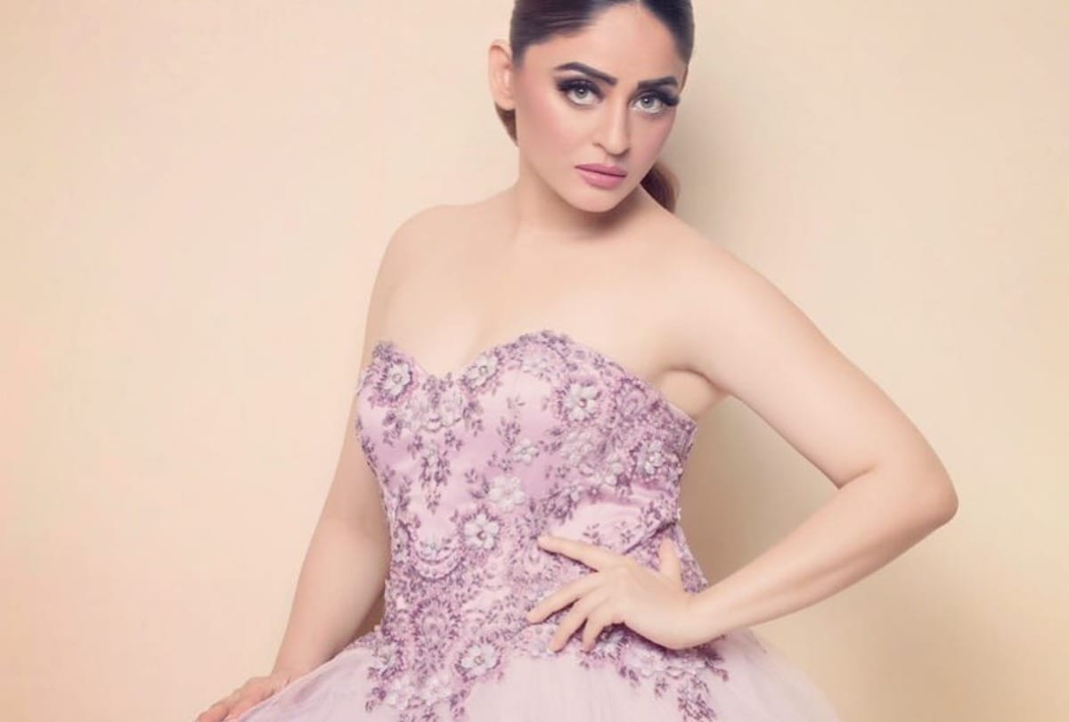 Mahhi Vij Brother Dies Due To Covid 19 Writes Emotional Post And Thanks Sonu Sood For Help