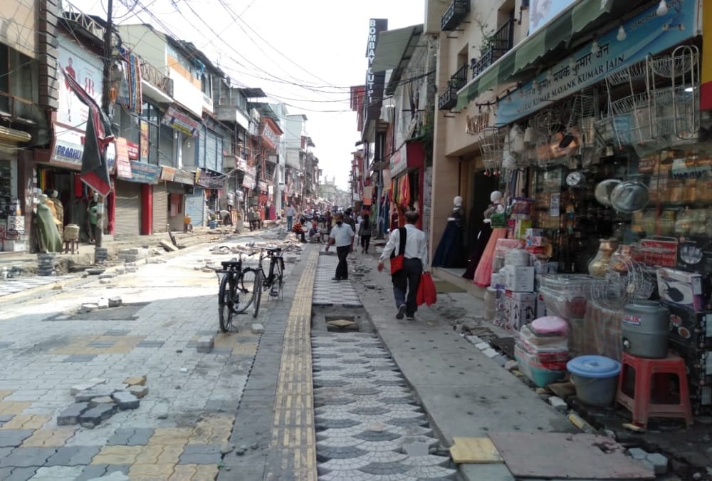 Covid Curfew in Uttarakhand: Market open today after Long Time But Business Man Not Happy Photos