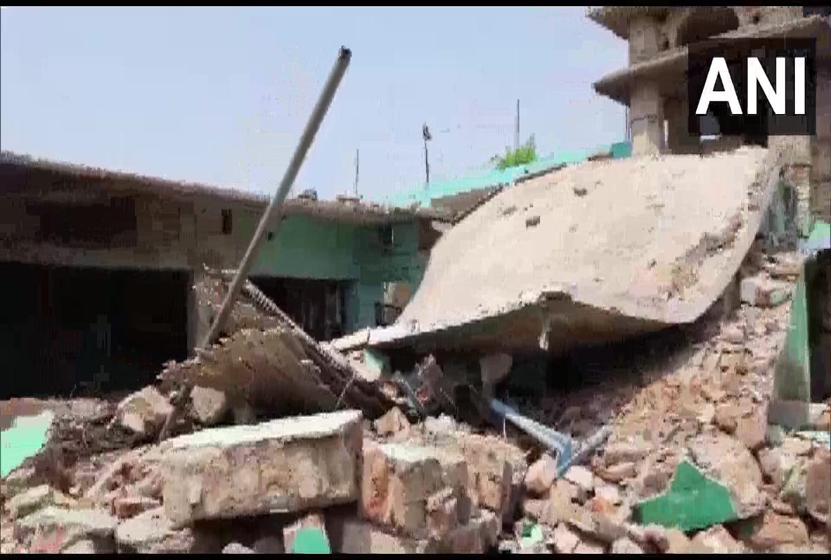 bihar banka madarsa blast madarsa damaged after explosion in nawtolia thana area