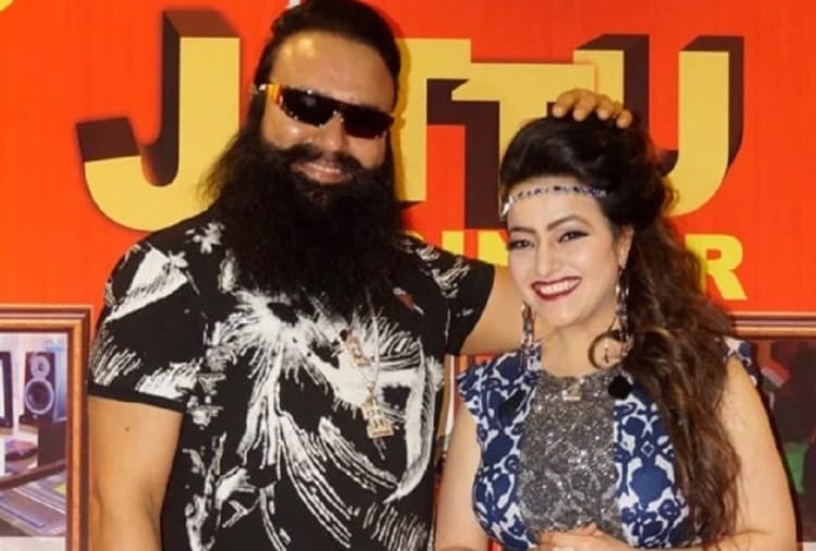 Rohtak Police objects after Honeypreet became attendant of Gurmeet Ram Rahim