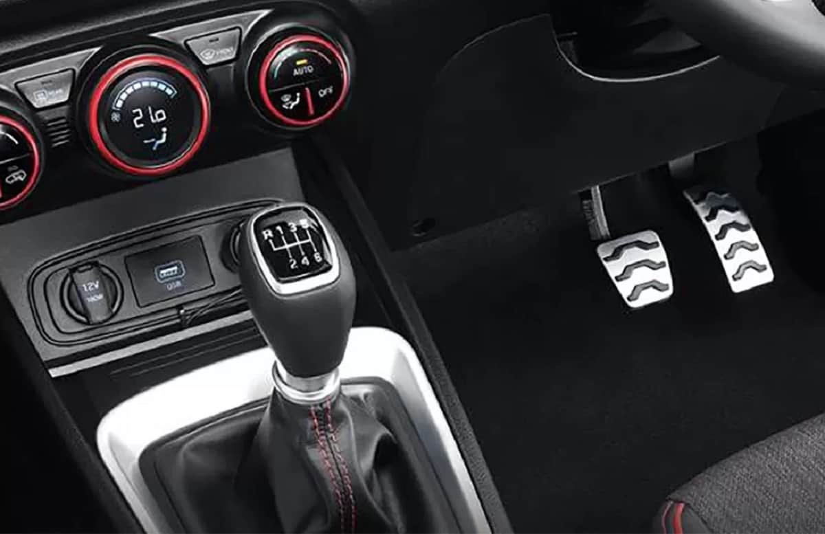 After Hyundai and Kia Maruti Suzuki planning to launch Clutchless Manual Transmission (IMT), files trademark for S-Assist
