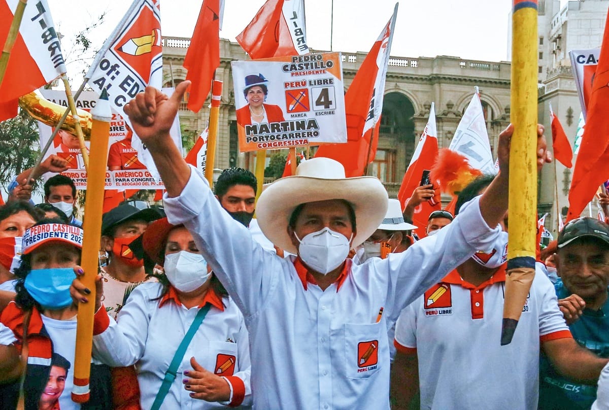 Peru ministers resign amid violence after president Pedro Castilo arresting