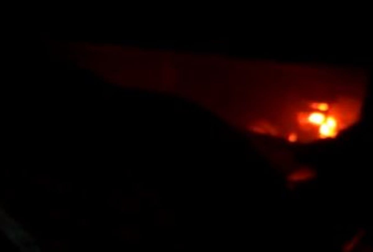 Fire broke out under the sleeper coach of Kaifiyat Express Train Near Rura Railway Station