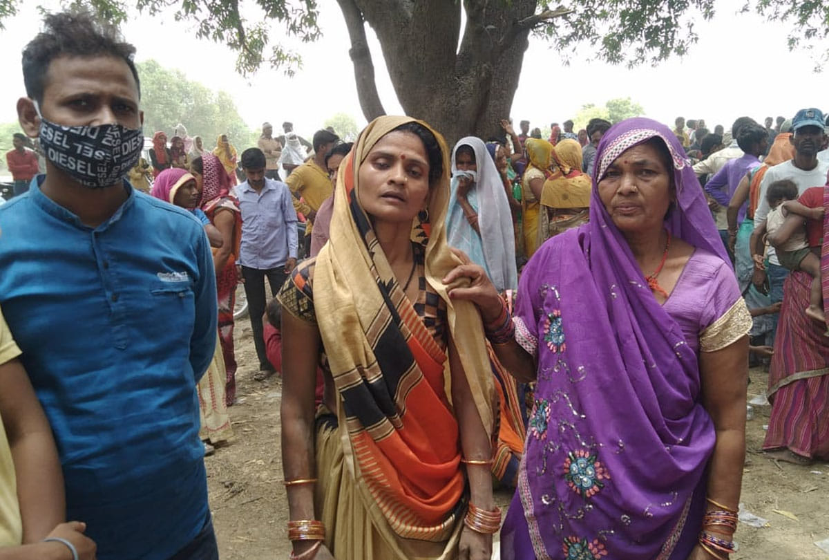 Bus Accident: 19 died in tempo and bus collision, Ruckus over demand for compensation