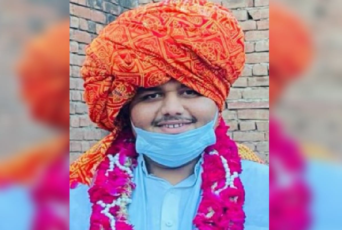 Gram Pradhan Abhishek Chahar Wants To Junior High School In Village
