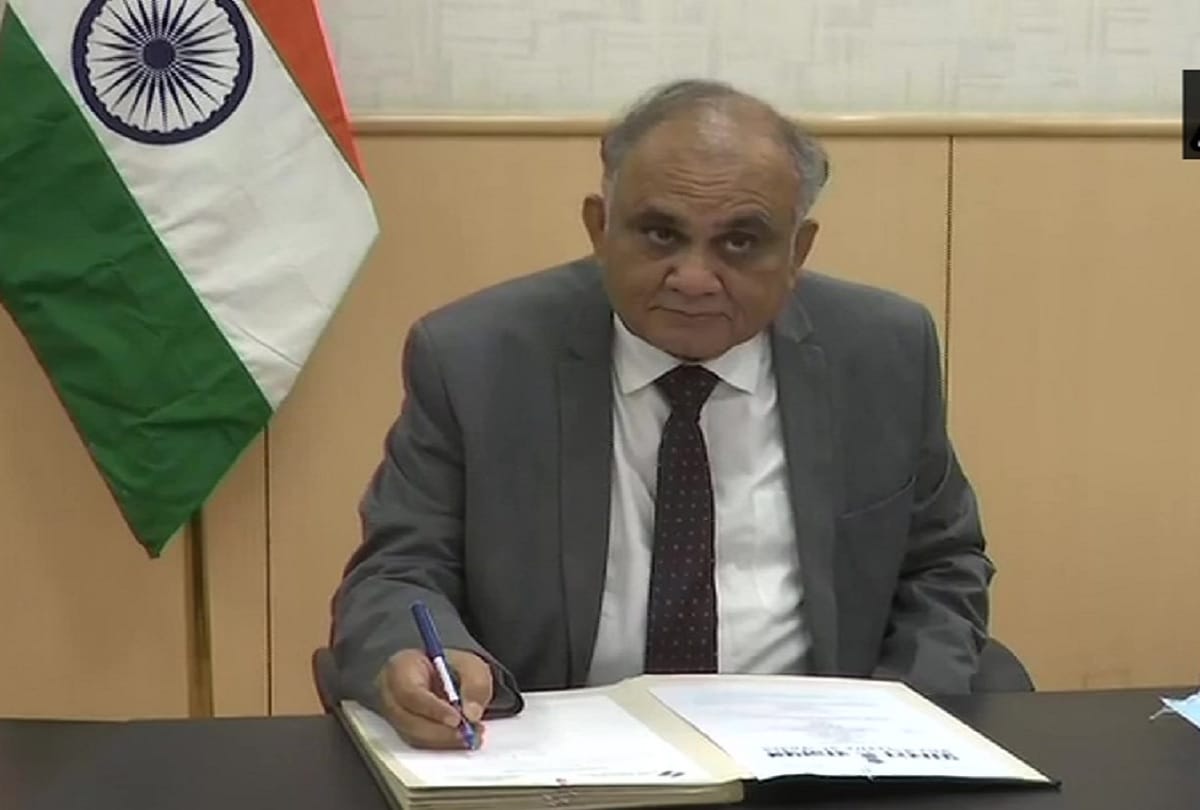 UP cadre IAS officer retired Anup Chandra Pandey takes charges as Election Commissioner in New Delhi